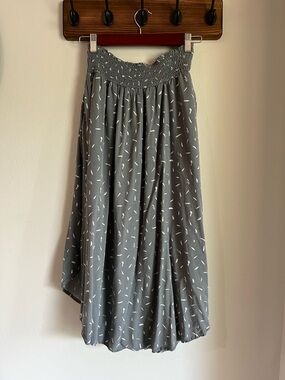 FINAL TOUCH Gray Blue Flowy Midi Skirt